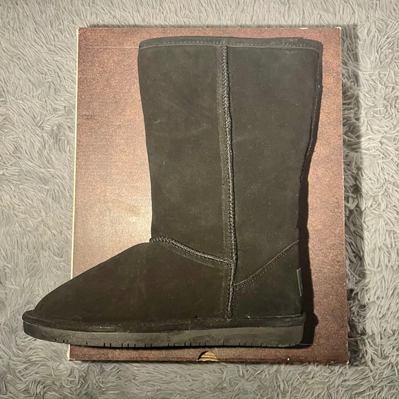 BEARPAW-LIVE: WOMEN’S BIANCA TALL BLACK BOOTS SIZE 8 *RUNS 1/2 SIZE SMALL* - Picture 9 of 12